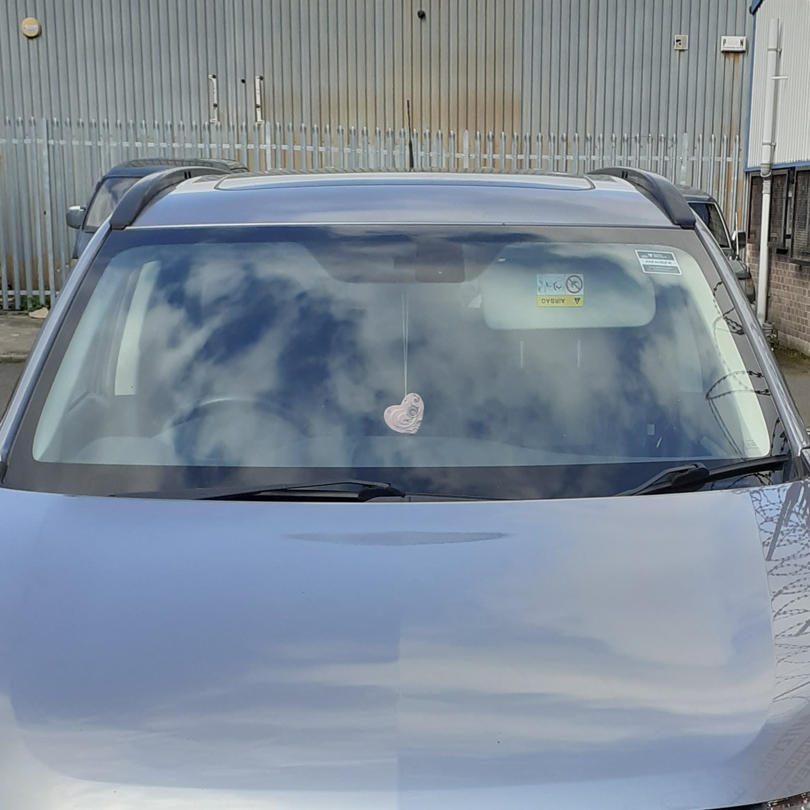 WINDSHIELD GLASS MITSUBISHI OUTLANDER PHEV GG2W 2.0