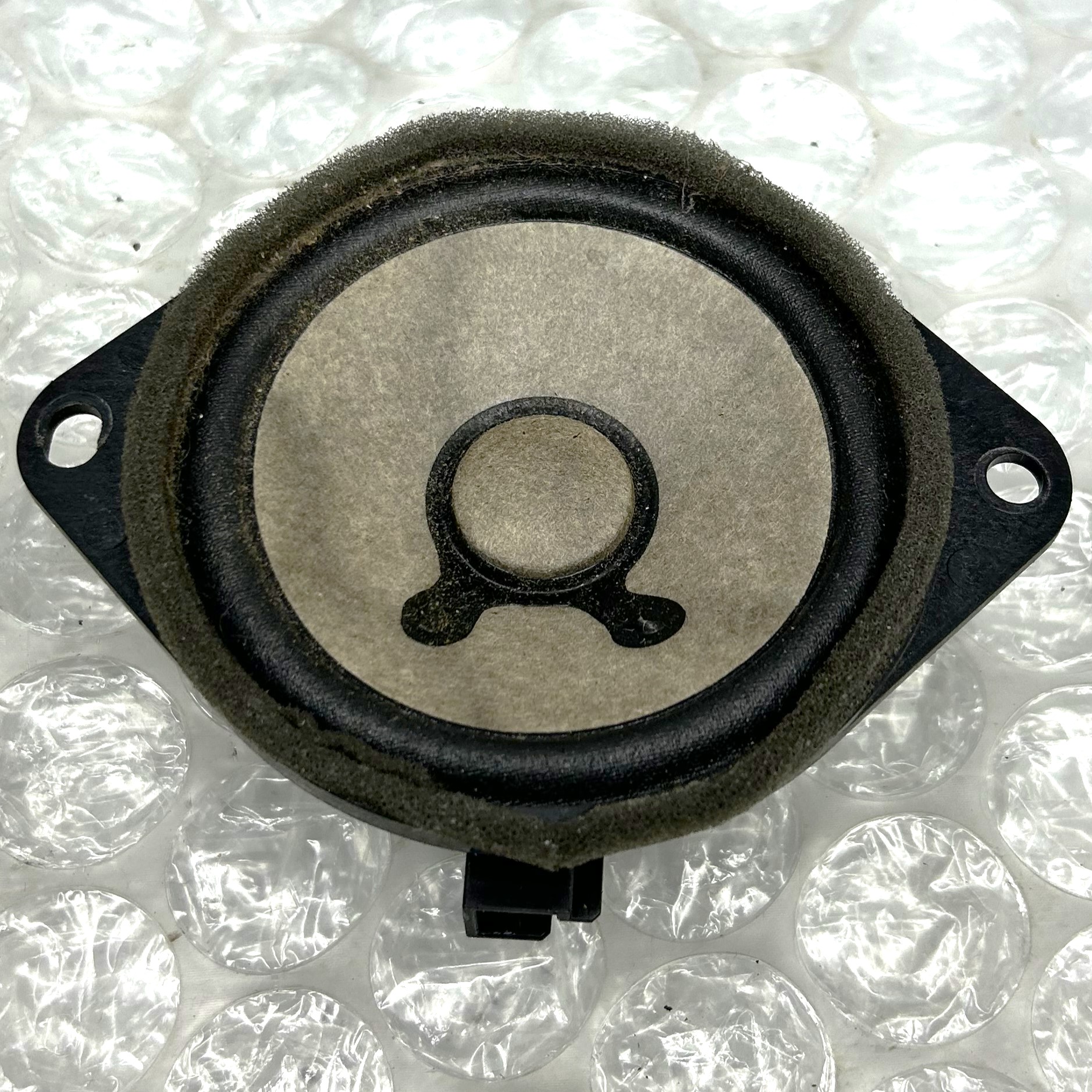 CAR SPEAKER MITSUBISHI PAJERO SHOGUN V98W MK4 3.2 DiD