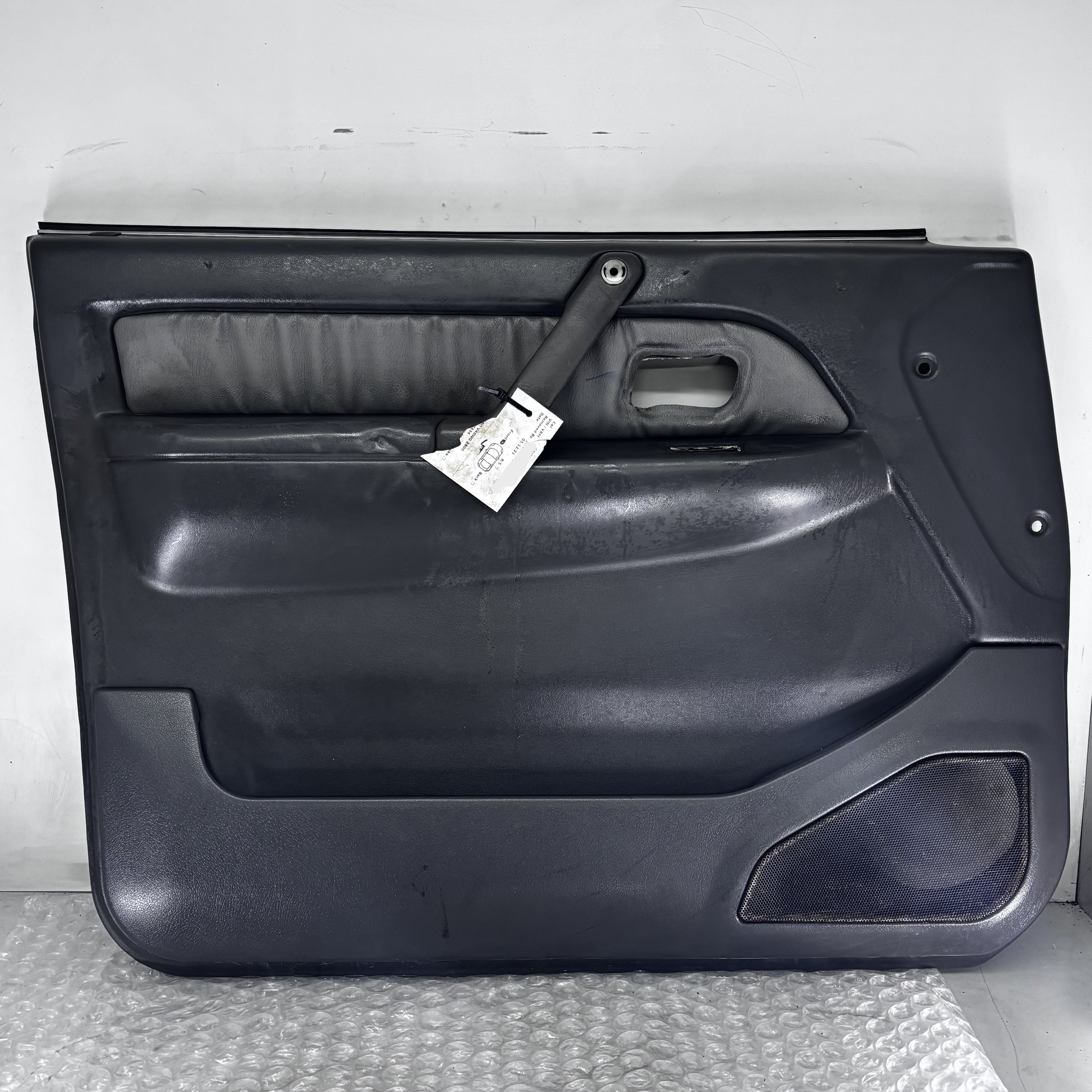 DOOR CARD FRONT LEFT  MITSUBISHI PAJERO V45W MK2 3.5