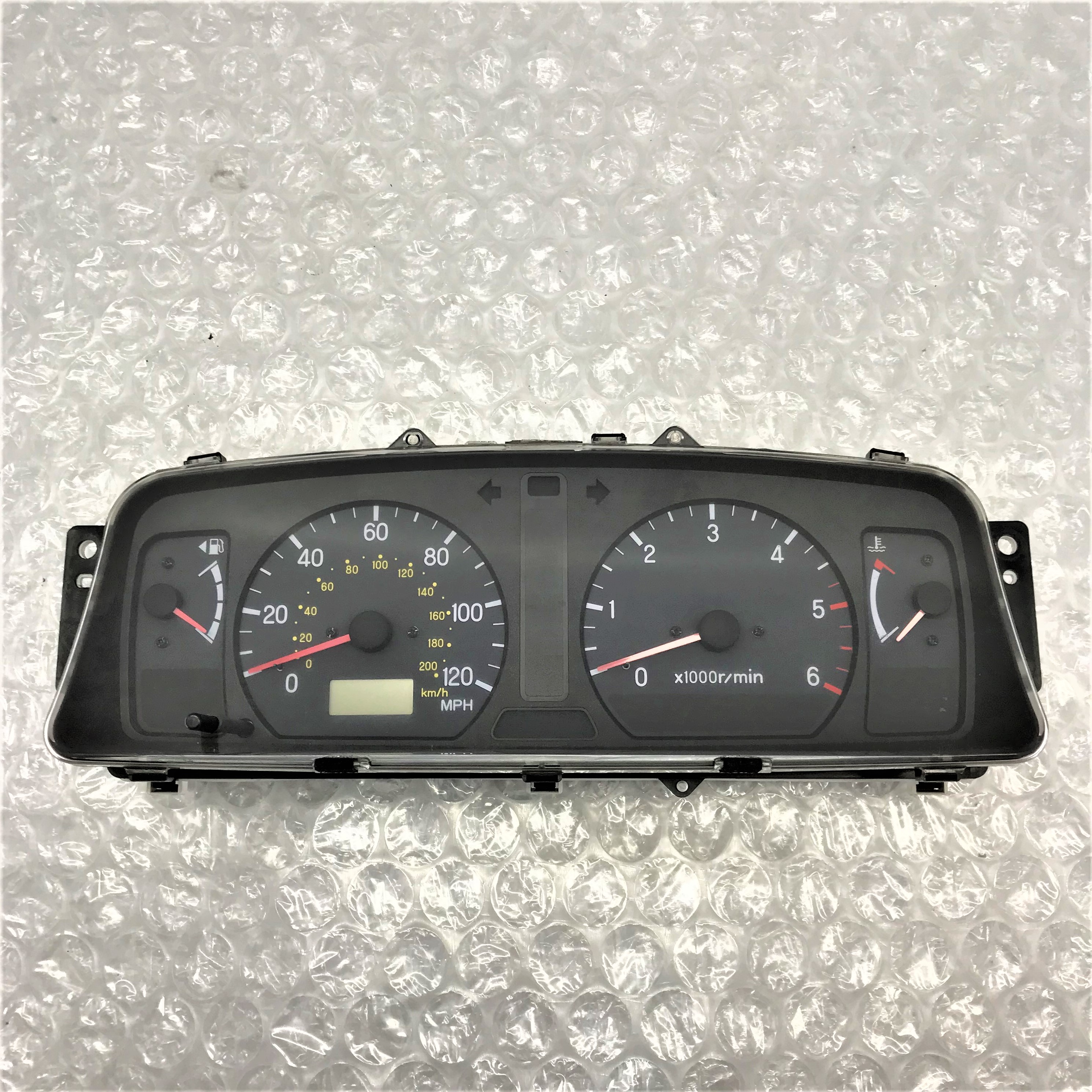 SPEEDOMETER SPEEDO CLOCKS MR456500 MITSUBISHI PAJERO SHOGUN SPORT K94W MK1 2.5D