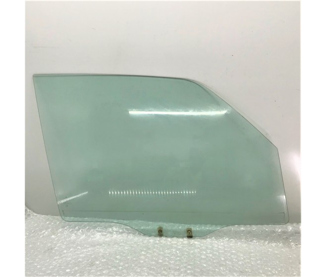 DOOR DROP GLASS FRONT RIGHT  FOR A MITSUBISHI V90# - DOOR DROP GLASS FRONT RIGHT 