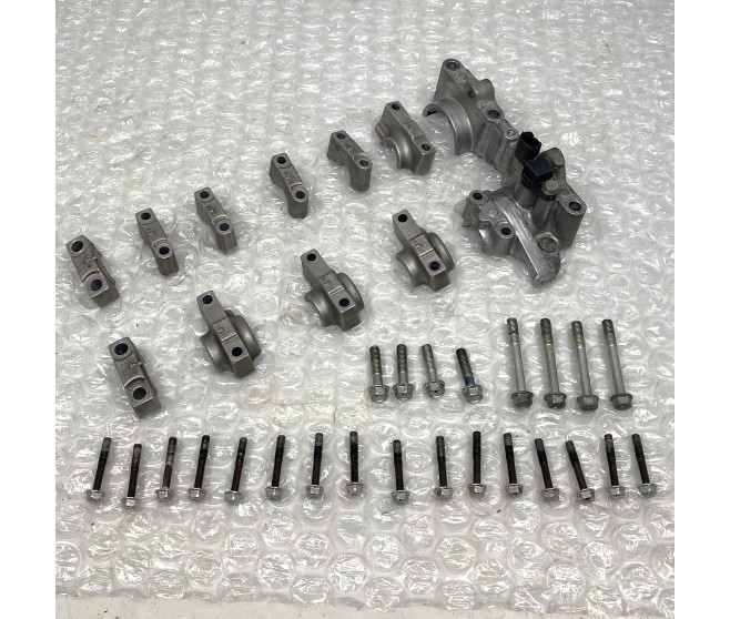 CAM CAP AND BOLTS / SEE DESCRIPTION FOR A MITSUBISHI OUTLANDER - CW1W