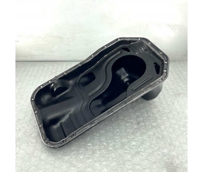 ENGINE OIL SUMP PAN FOR A MITSUBISHI KJ-L# - COVER,REAR PLATE & OIL PAN