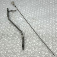 ENGINE OIL DIPSTICK TUBE AND LEVEL GAUGE