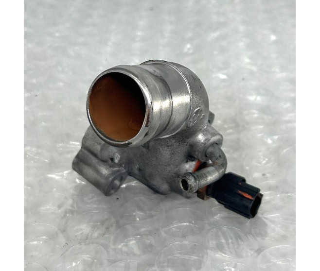 COOLING WATER OUTLET HOSE FITTING FOR A MITSUBISHI V90# - WATER PIPE & THERMOSTAT