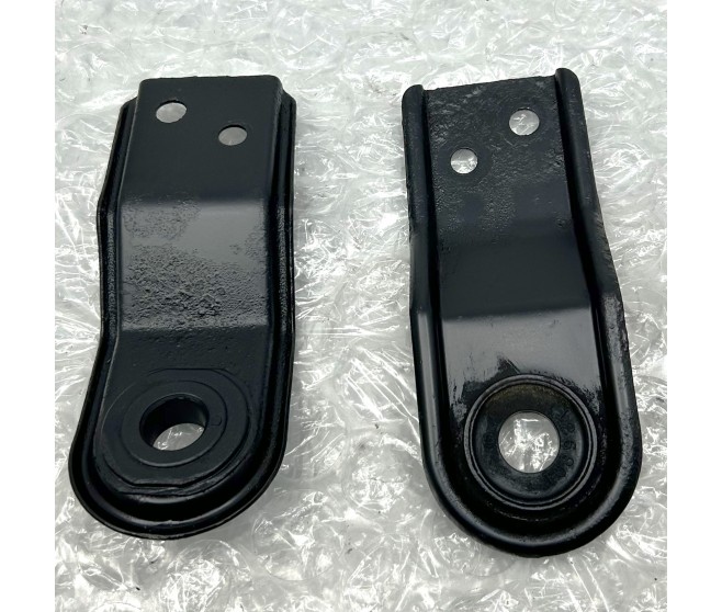 RADIATOR SUPPORT BRACKETS	 FOR A MITSUBISHI GENERAL (EXPORT) - COOLING
