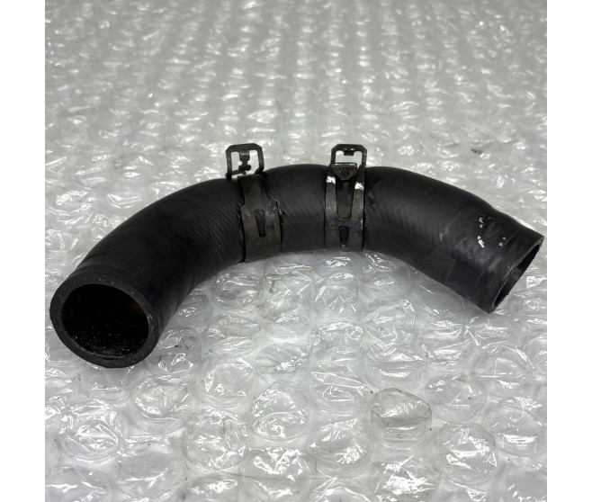 LOWER RADIATOR HOSE FOR A MITSUBISHI OUTLANDER - CW7W