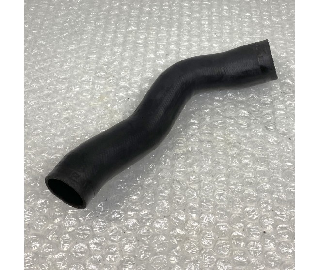 INTERCOOLER TO THROTTLE BODY HOSE FOR A MITSUBISHI L200 - KB4T