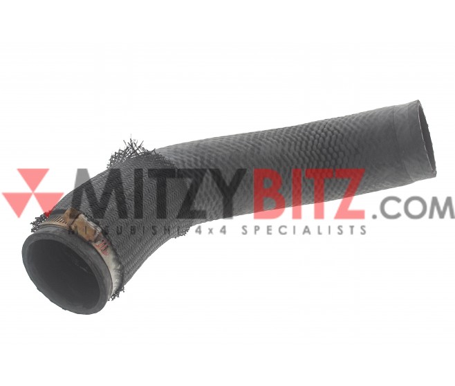 INTER COOLER OUTLET AIR HOSE FOR A MITSUBISHI OUTLANDER - CW7W