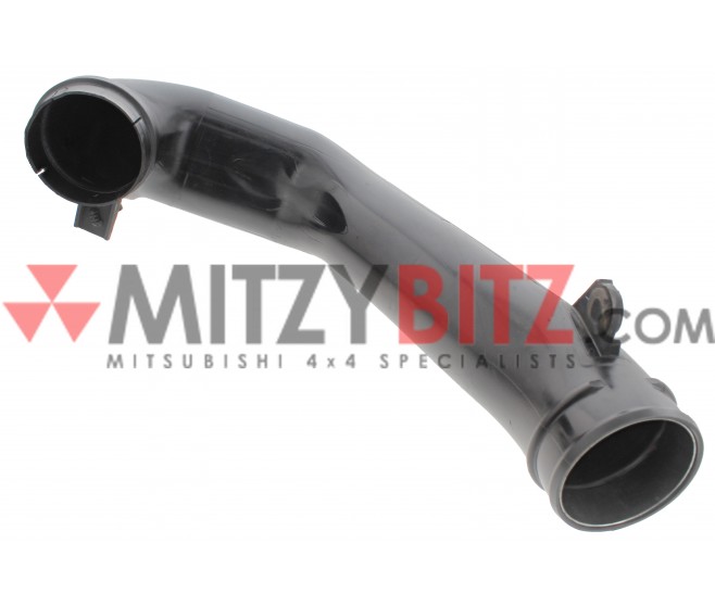 AIR CLEANER INTAKE PIPE FOR A MITSUBISHI OUTLANDER - CW7W