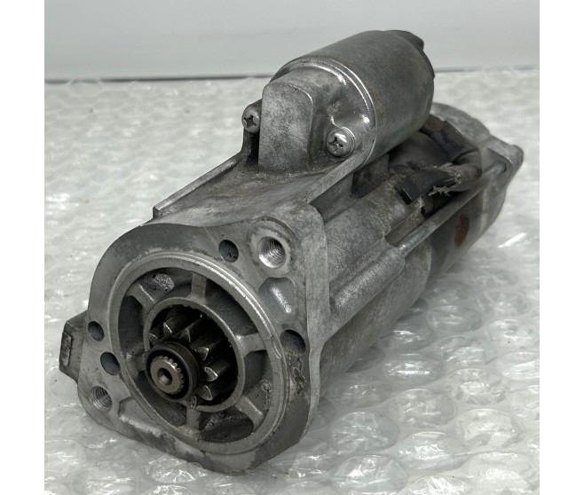 STARTER MOTOR FOR A MITSUBISHI CHALLENGER - K97WG