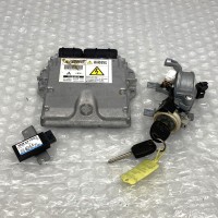 ENGINE ECU / TRANSPONDER AND IGNITION BARREL - SEE DESC