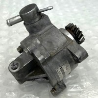 VACUUM PUMP