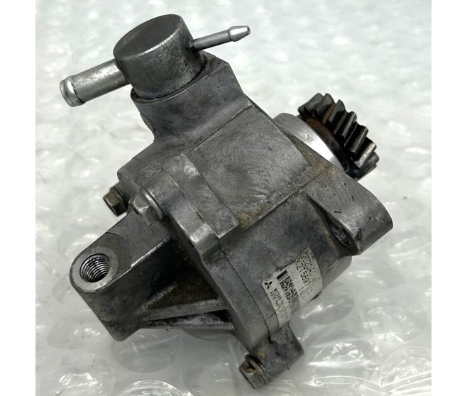 VACUUM PUMP