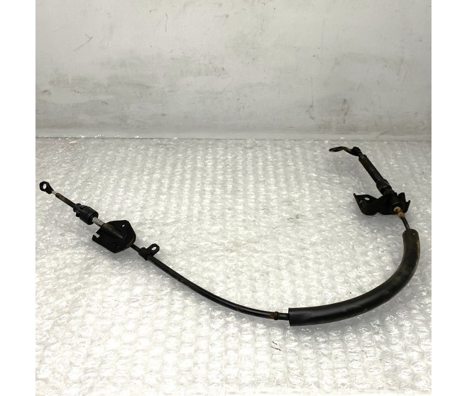 GEARSHIFT CABLE FOR A MITSUBISHI PAJERO - V98W