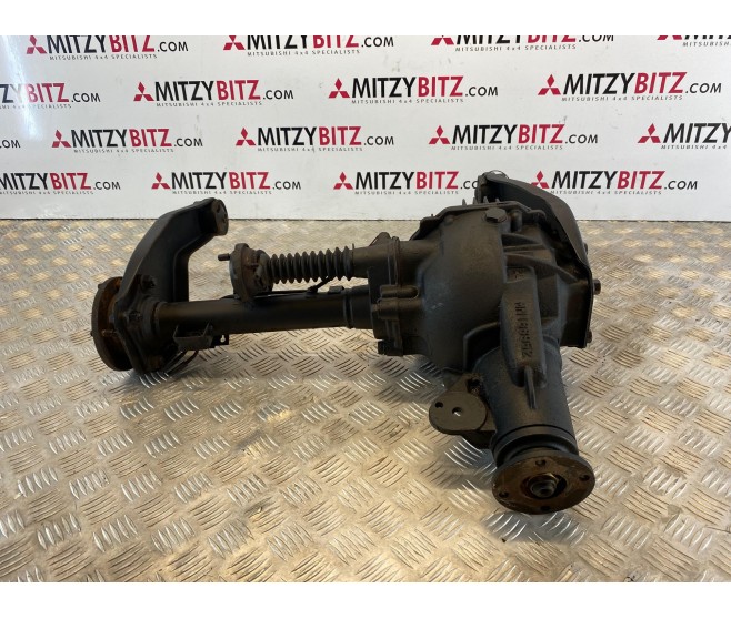 FRONT DIFFERENTIAL DIFF 4.100 FOR A MITSUBISHI L200 - KB4T