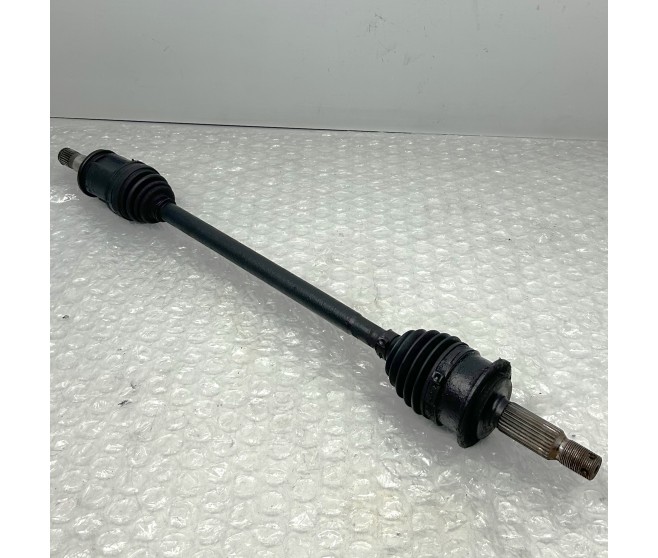 REAR LEFT DRIVESHAFT FOR A MITSUBISHI GENERAL (EXPORT) - REAR AXLE