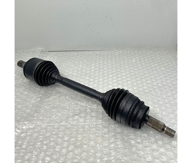 REAR AXLE DRIVESHAFT FOR A MITSUBISHI PAJERO/MONTERO - V98W