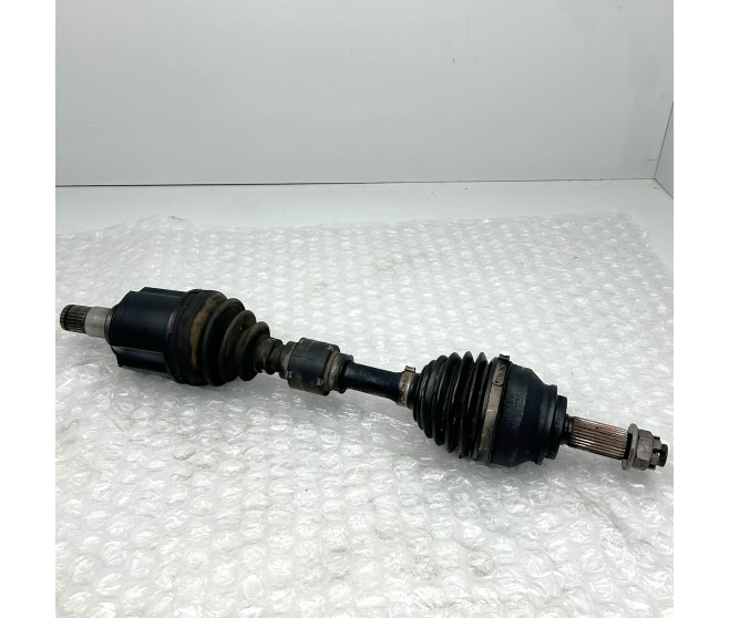 FRONT LEFT DRIVESHAFT FOR A MITSUBISHI OUTLANDER - CW1W