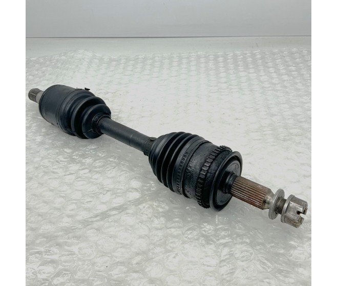 FRONT LEFT DRIVESHAFT FOR A MITSUBISHI GENERAL (EXPORT) - FRONT AXLE