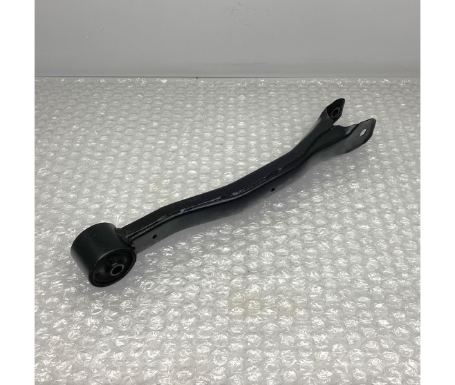 SUSPENSION TRAILING ARM REAR LEFT FOR A MITSUBISHI PAJERO/MONTERO - V98W