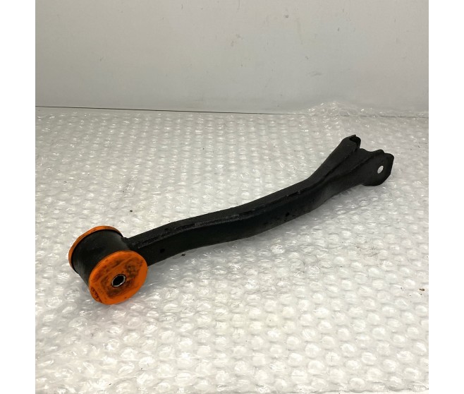 SUSPENSION TRAILING ARM REAR RIGHT FOR A MITSUBISHI PAJERO/MONTERO - V87W