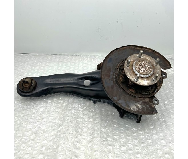 HUB AND TRAILING ARM REAR RIGHT FOR A MITSUBISHI RVR - GA2W