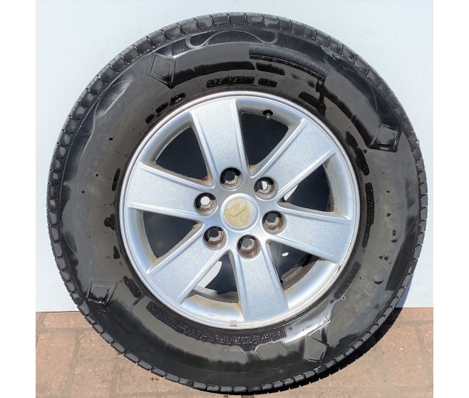ALLOY WHEEL WITH TYRE 17 FOR A MITSUBISHI V80# - WHEEL,TIRE & COVER