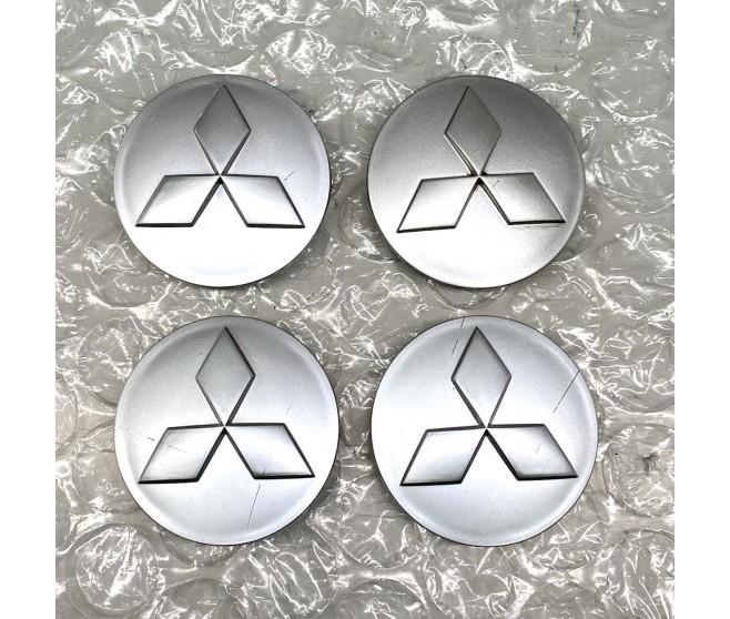 SET OF 60 MM ALLOY CENTER CAPS FOR A MITSUBISHI GF0# - SET OF 60 MM ALLOY CENTER CAPS