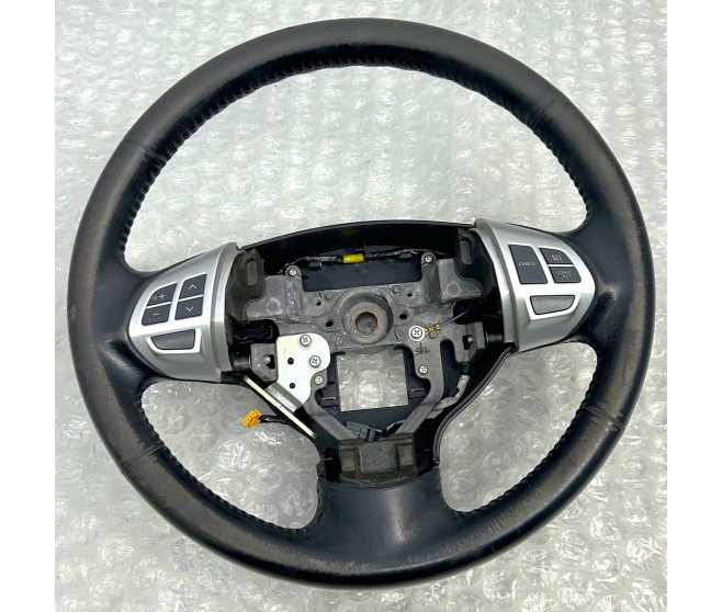 MULTI FUNCTION STEERING WHEEL 4400A243 FOR A MITSUBISHI OUTLANDER - CW6W