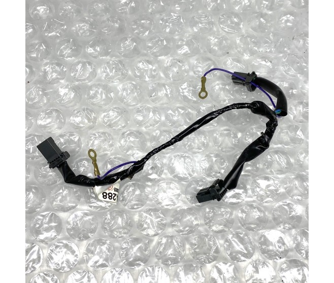 STEERING WHEEL REMOTE CONTROL HARNESS FOR A MITSUBISHI V80# - STEERING WHEEL REMOTE CONTROL HARNESS