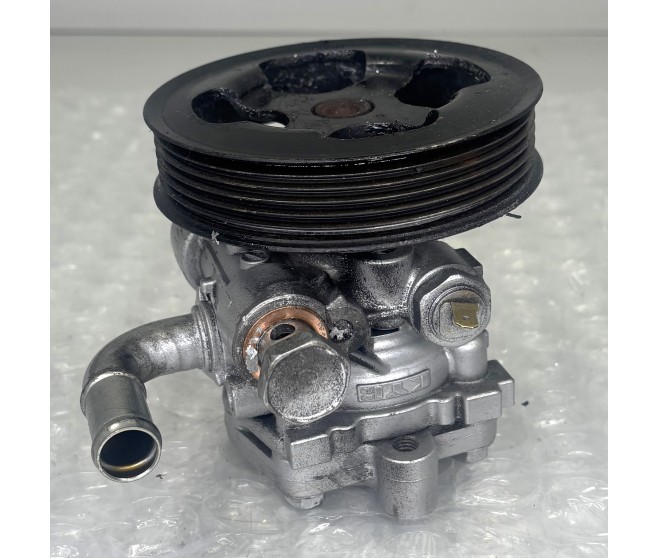 POWER STEERING OIL PUMP FOR A MITSUBISHI STEERING - 