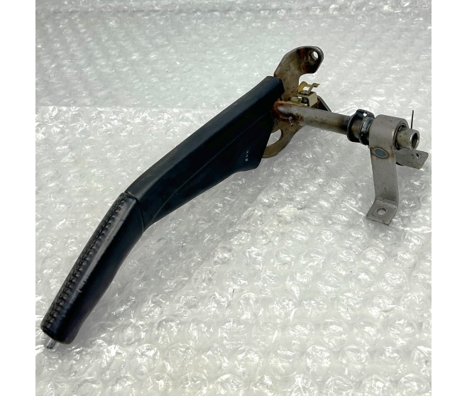 HANDBRAKE LEVER FOR A MITSUBISHI PAJERO/MONTERO - V93W