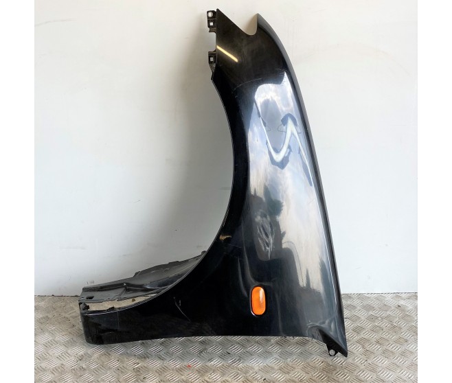 FRONT LEFT WING FOR A MITSUBISHI KA,B0# - FRONT LEFT WING