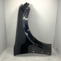 RIGHT FRONT FENDER - SEE DESC