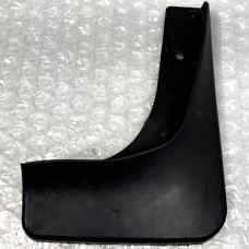 REAR RIGHT MUD GUARD