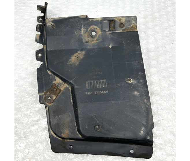 MUD GUARD PROTECTOR REAR LEFT FOR A MITSUBISHI GENERAL (EXPORT) - EXTERIOR