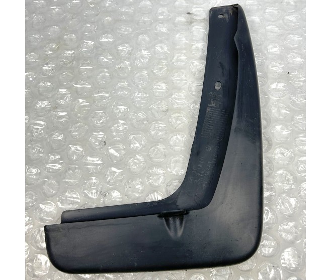 MUD GUARD REAR RIGHT FOR A MITSUBISHI GA2W - 2000 - GLX(2WD/EURO2),5FM/T S.A / 2010-05-01 -> - MUD GUARD REAR RIGHT