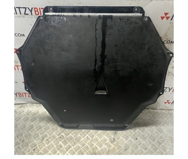 UNDER ENGINE PLASTIC COVER FOR A MITSUBISHI GF0# - LOOSE PANEL