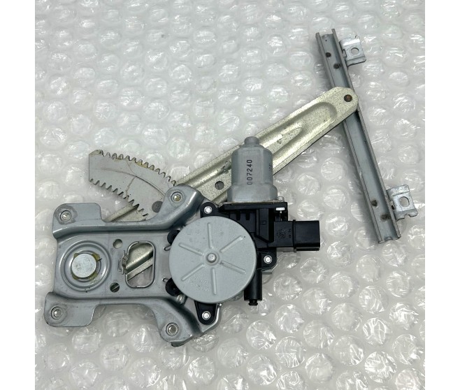 WINDOW REGULATOR AND MOTOR REAR RIGHT FOR A MITSUBISHI OUTLANDER - CW6W