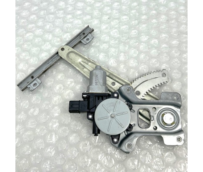 WINDOW REGULATOR AND MOTOR REAR LEFT FOR A MITSUBISHI DELICA D:5/SPACE WAGON - CV5W