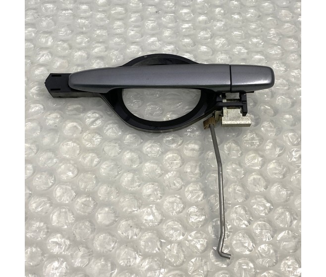 DOOR OUTSIDE HANDLE REAR RIGHT FOR A MITSUBISHI OUTLANDER - CW5W