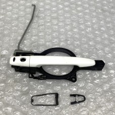 RIGHT FRONT OUTER DOOR HANDLE