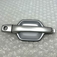 DOOR HANDLE FRONT RIGHT