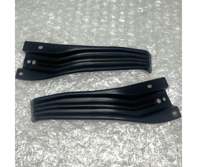 FRONT BUMPER BRACKETS  FOR A MITSUBISHI KH0# - FRONT BUMPER & SUPPORT