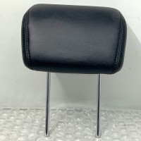 MIDDLE REAR SEAT HEAD REST