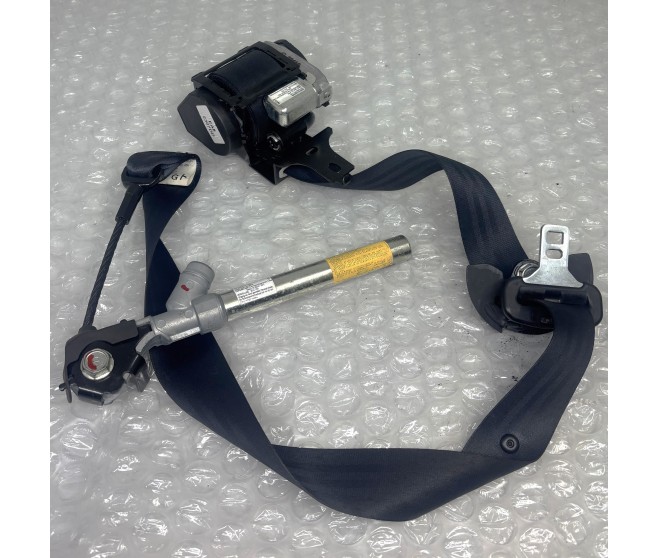 SEAT BELT PRE-TENSIONER FRONT LEFT FOR A MITSUBISHI OUTLANDER - CW6W