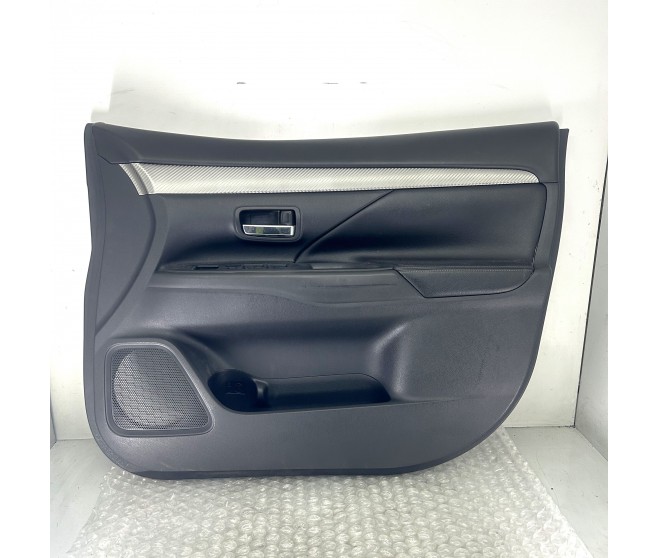 DOOR CARD FRONT RIGHT FOR A MITSUBISHI OUTLANDER - GF3W