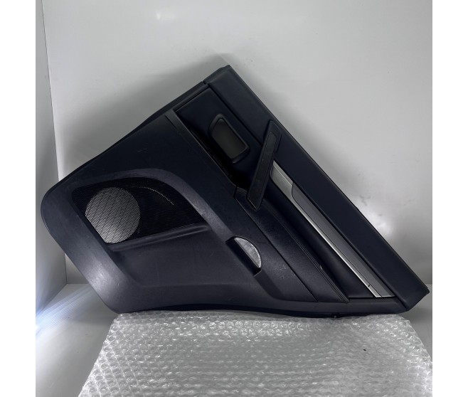 DOOR CARD REAR RIGHT FOR A MITSUBISHI V80,90# - REAR DOOR TRIM & PULL HANDLE