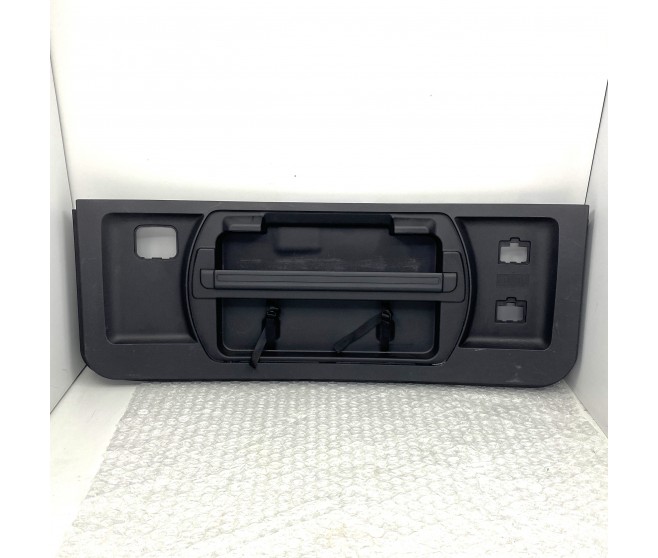 TAILGATE BOOTLID LOWER TRIM